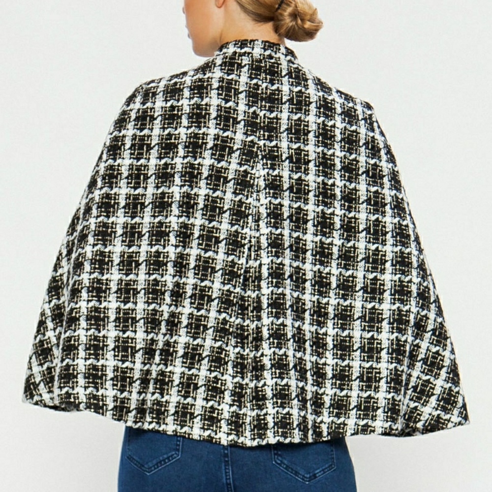 Jealous Tomato 2-piece Boucle Short Suit - 1 LEFT! - Picture 4 of 8